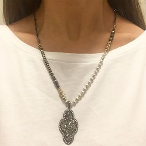 Long pendant necklace